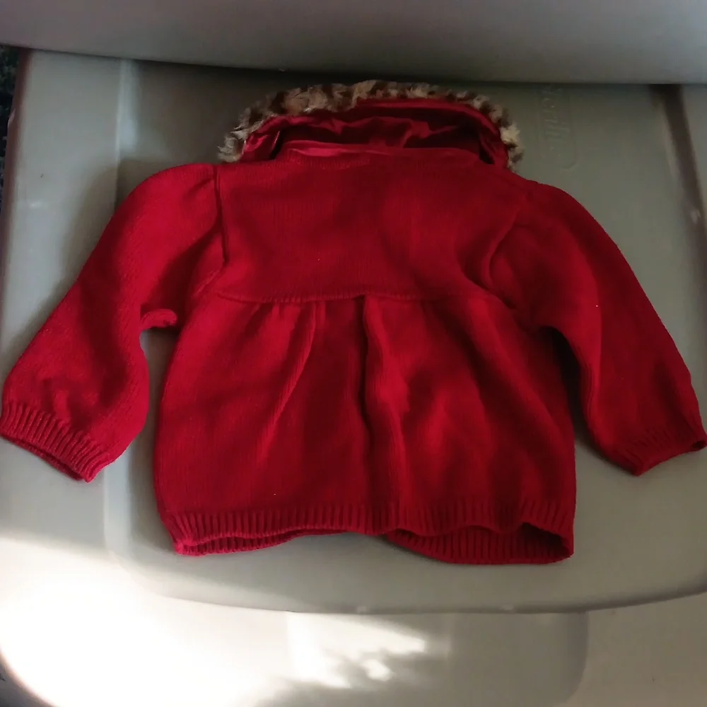 Gymboree collar can